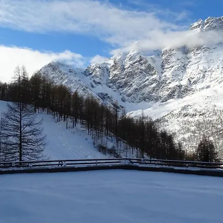 Hotel apartamentowy Cervinia - Matterhorn